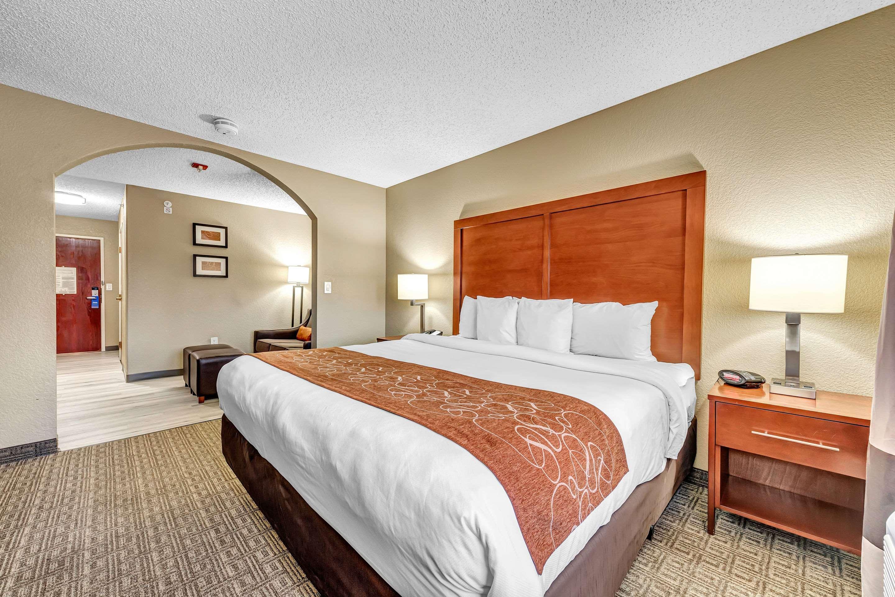Comfort Suites Lakewood - Denver Exterior foto